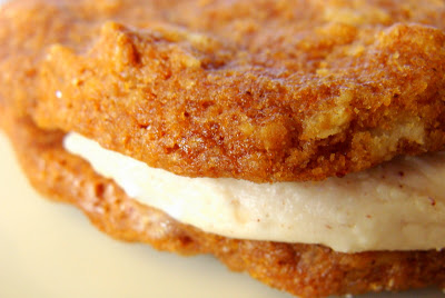 oatmeal creme pie from www.sugarbananas.com