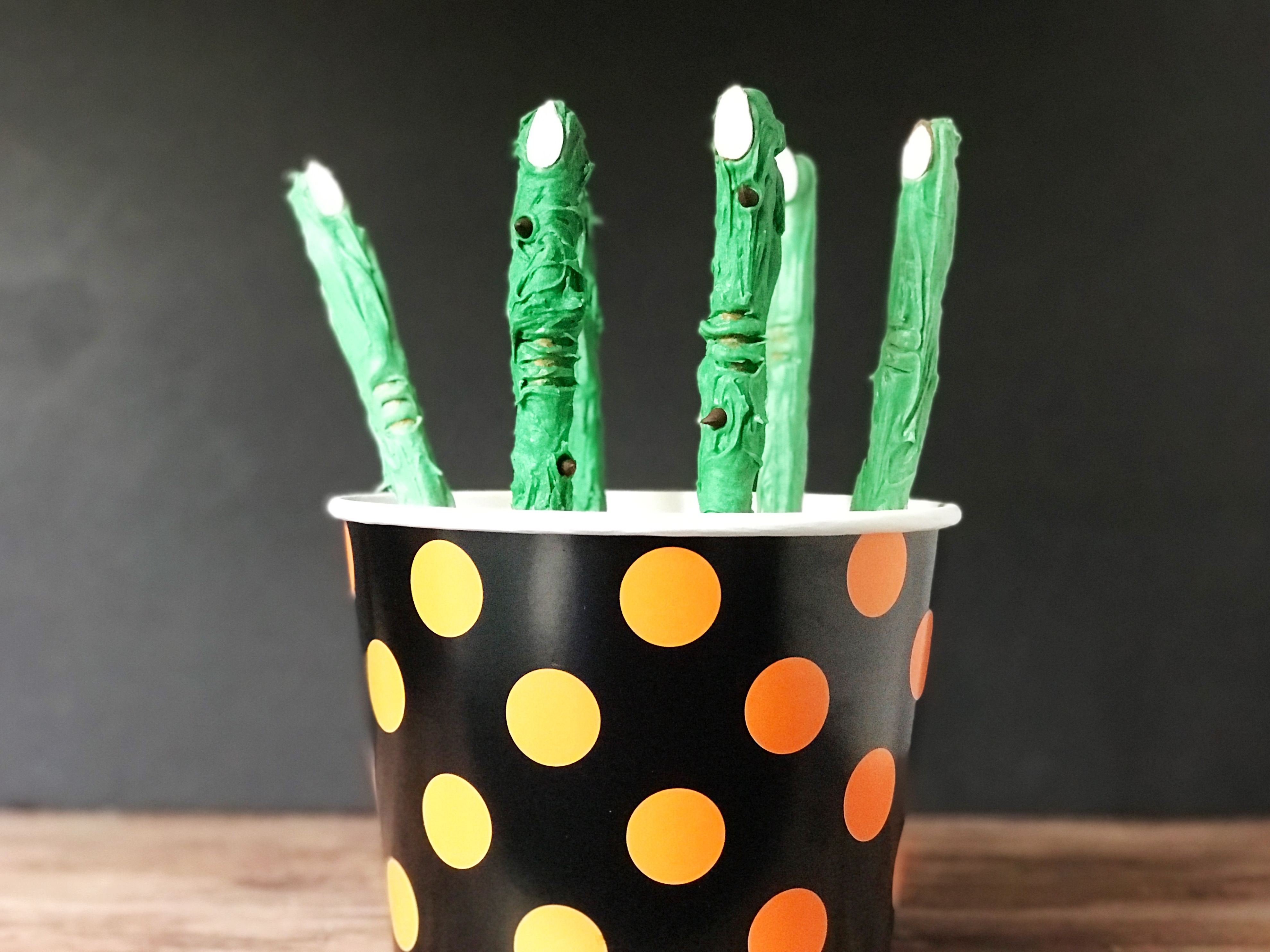 Witch's Fingers Halloween Party Food Ideas from www.sugarbananas.com
