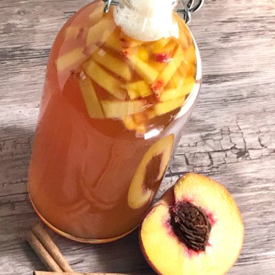 how to make kombucha sugarbananas cinnamon peach