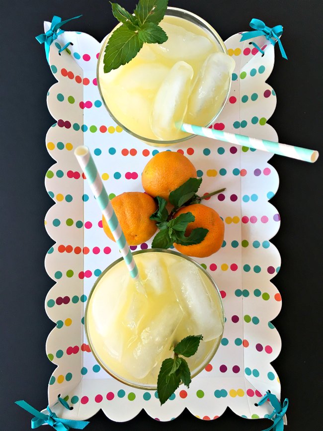 Orange Peppermint Lemonade on www.sugarbananas.com