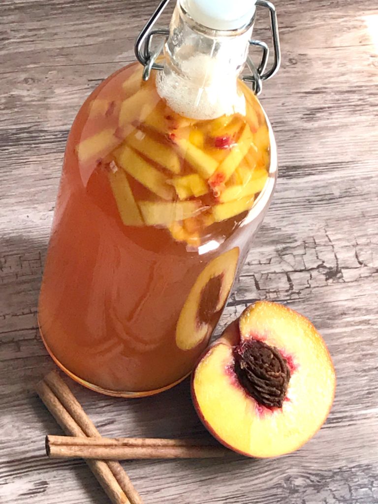 how to make kombucha sugarbananas cinnamon peach